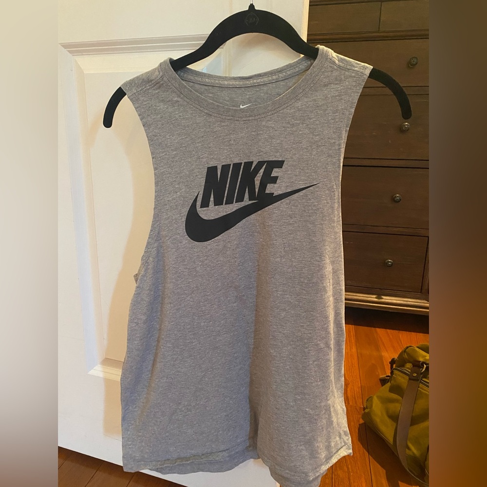 Girls, Women’s Nike Running Tanks, Gray, M